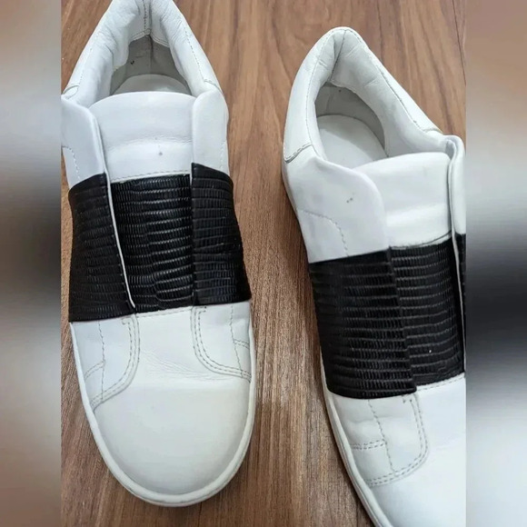 Vince Size 5M  Vista Lace Less Lizard Embossed Leather Slip-on Sneakers White - Picture 10 of 12